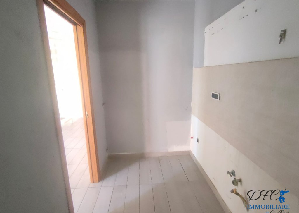 Appartamenti bilocale in affitto  40 m² buono stato, Afragola, località Zona  corso de nicola