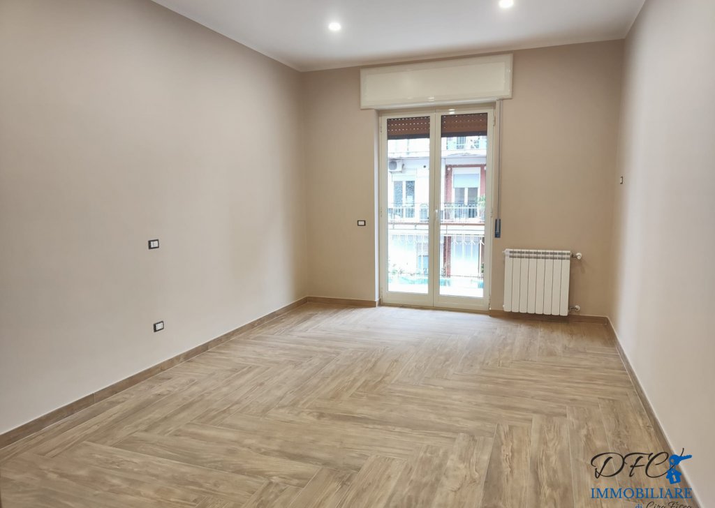Appartamenti quadrilocale in affitto  110 m² ottime condizioni, Casoria, località Via Pio XII