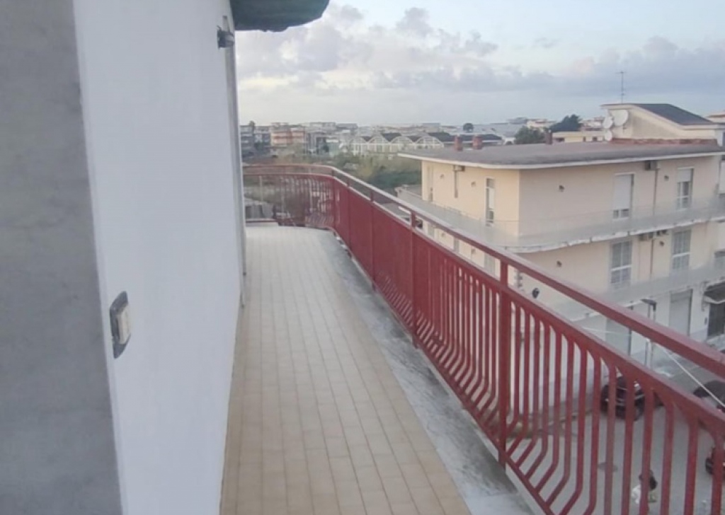 Appartamenti trilocale in vendita  110 m², Casoria, località via Bari